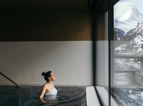 Spa Zermatt with pools, Matterhorn Lounge, sauna, …